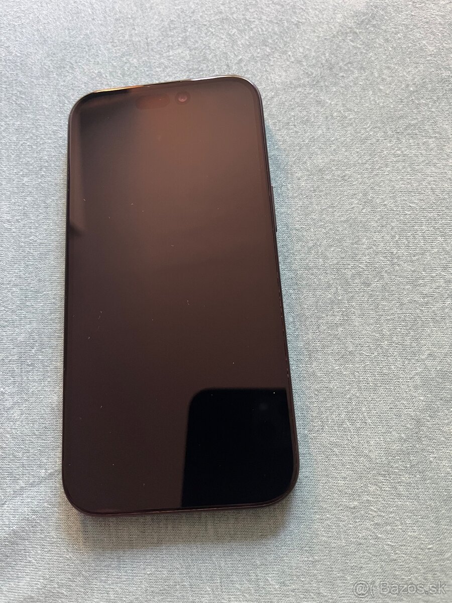 iPhone 15,black,zdravie 89% - 6