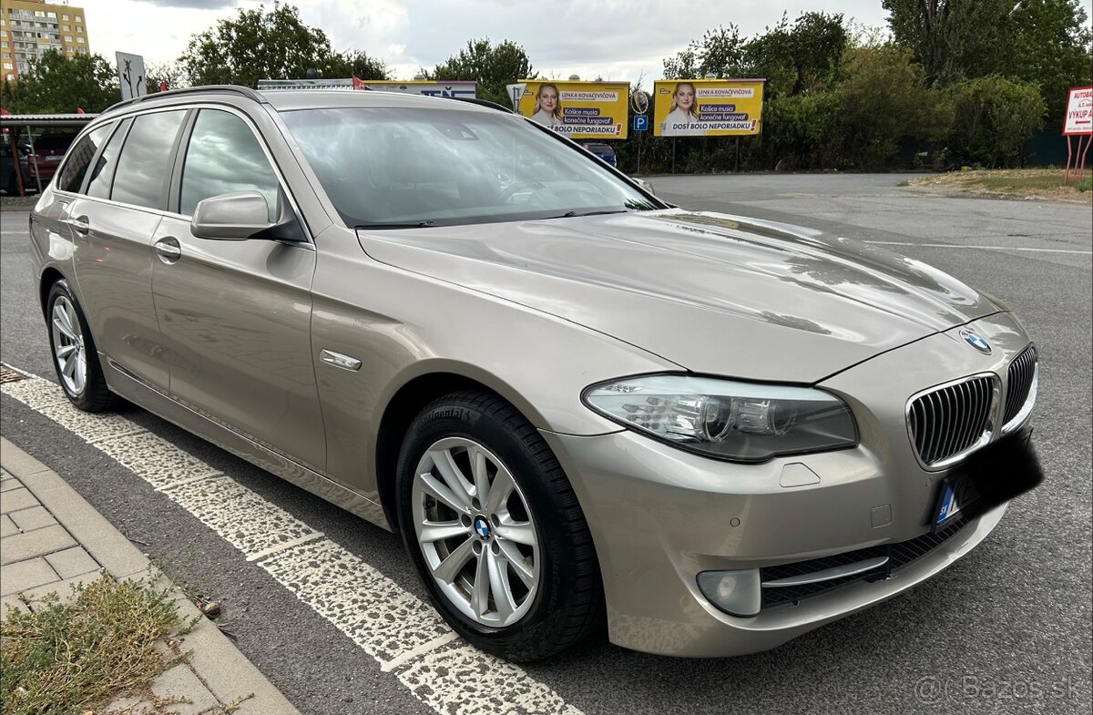 BMW 525 Xdrive rv:2011 naj.220tis.km - 6