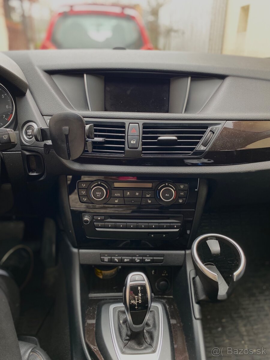 BMW X1 xDrive20i - 6