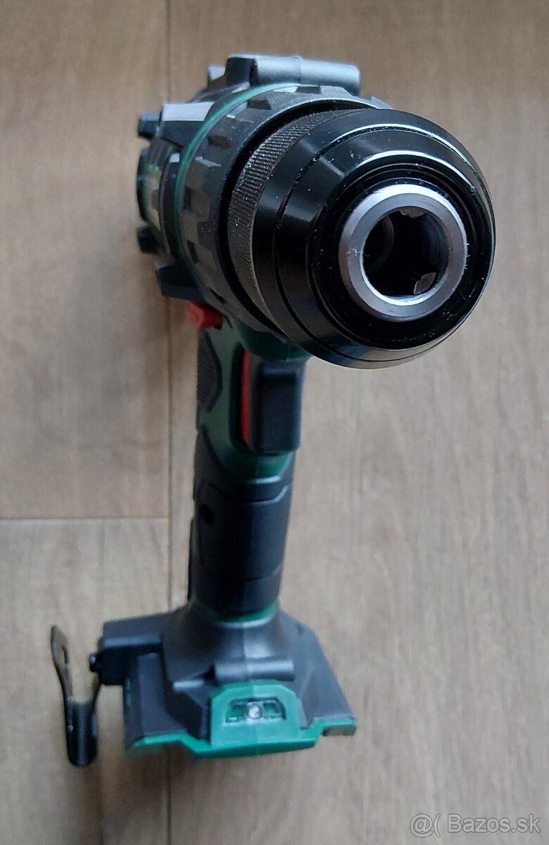 Aku vŕtací skrutkovač. - 6