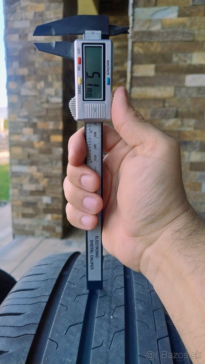 Continental EcoContact 235/55 R18 - 6