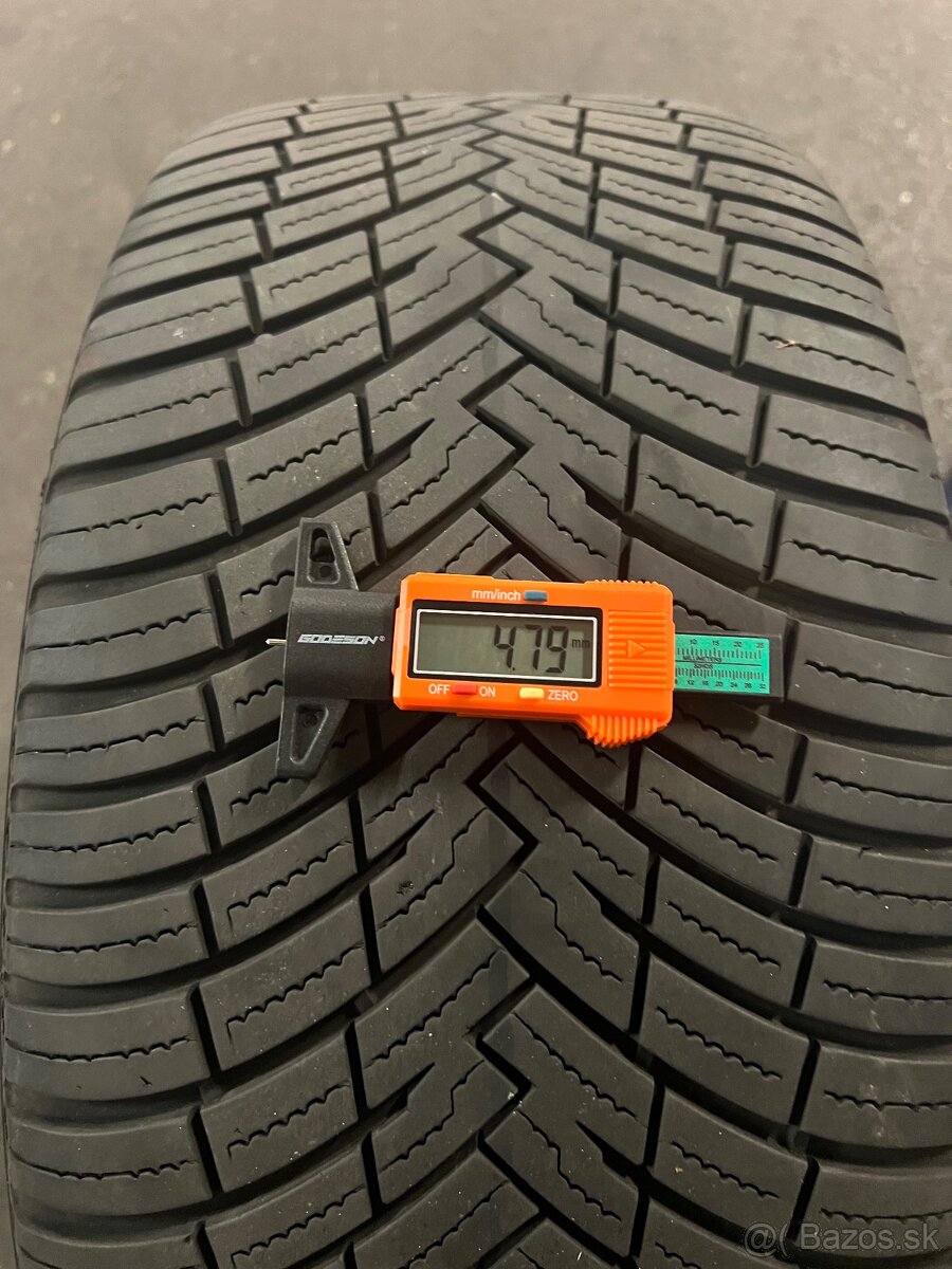 P: Pirelli Scorpion SF2 255/40 R20 celorocna pneu - 6