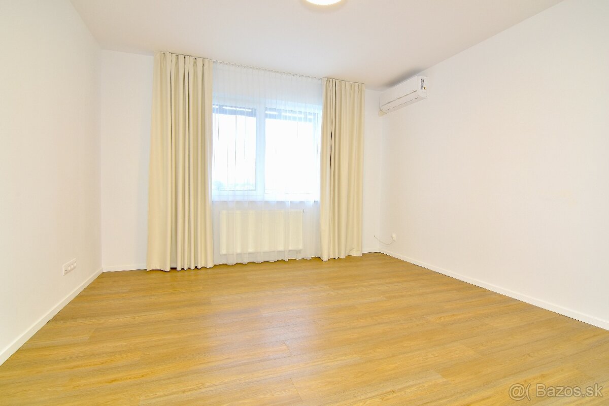 Veľký 4izb balkón, parkovanie, klimatizácia, Promenada Nitra - 6