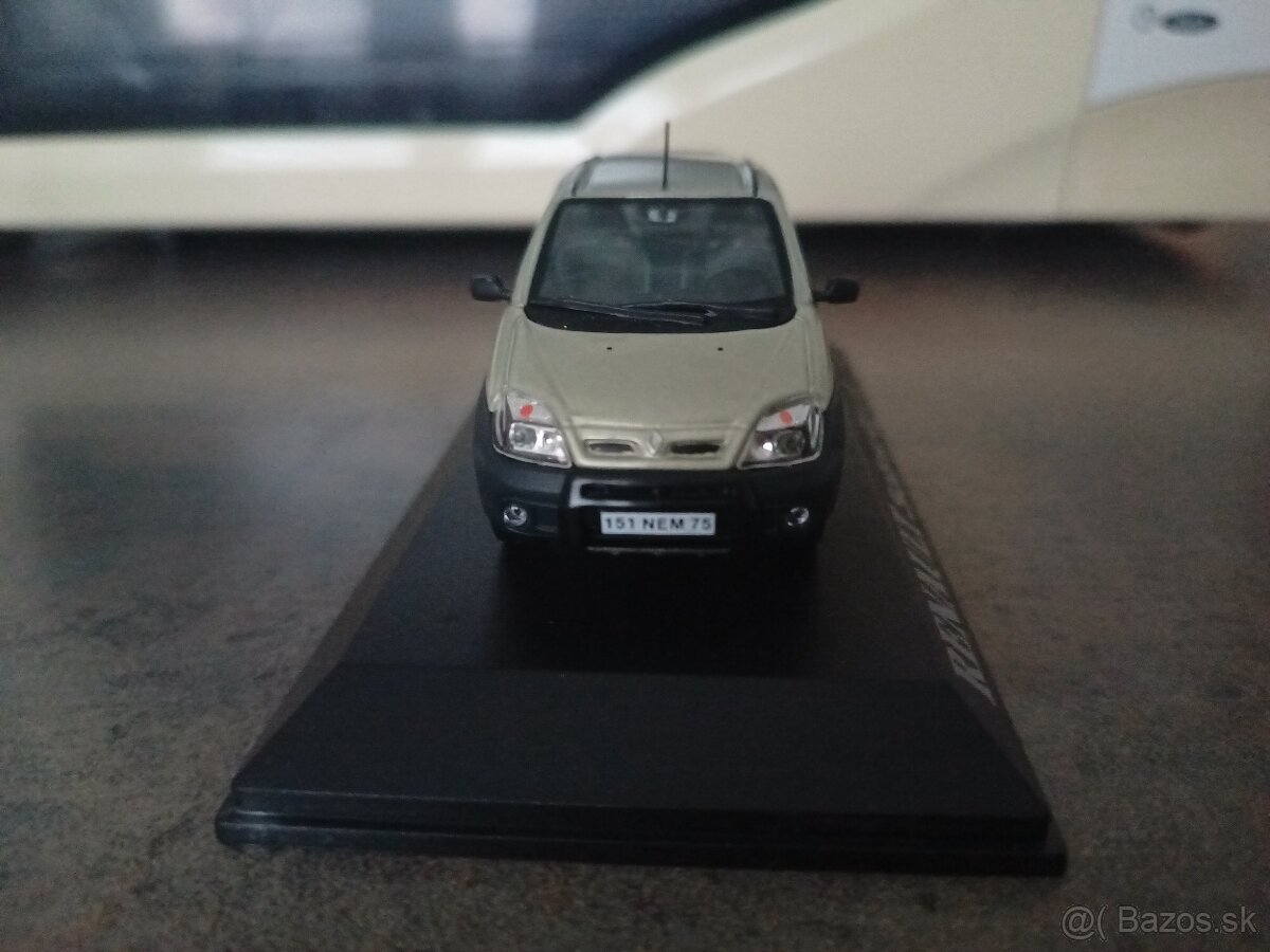 1:43 Renault Scénic - 6