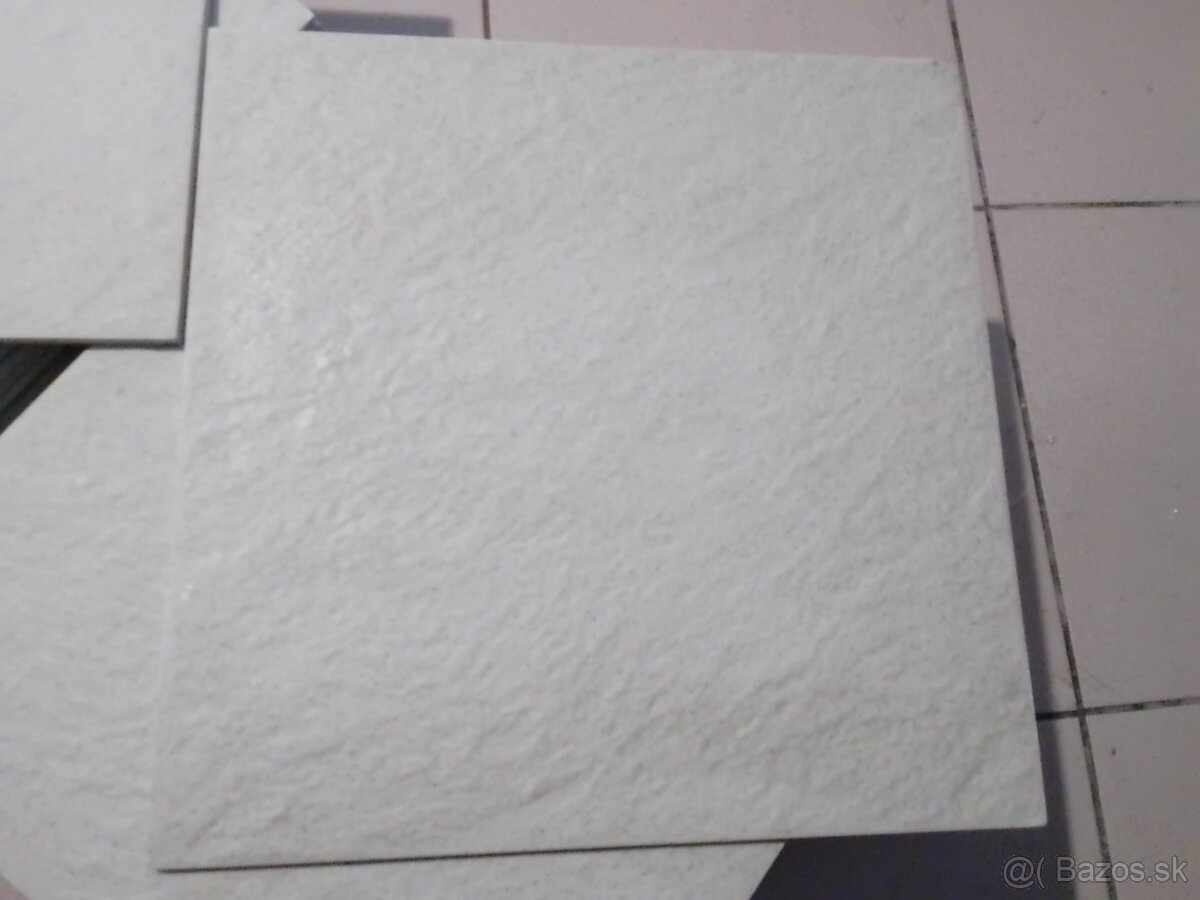 Dlažba Starline Gres svetlá šedá. - 6