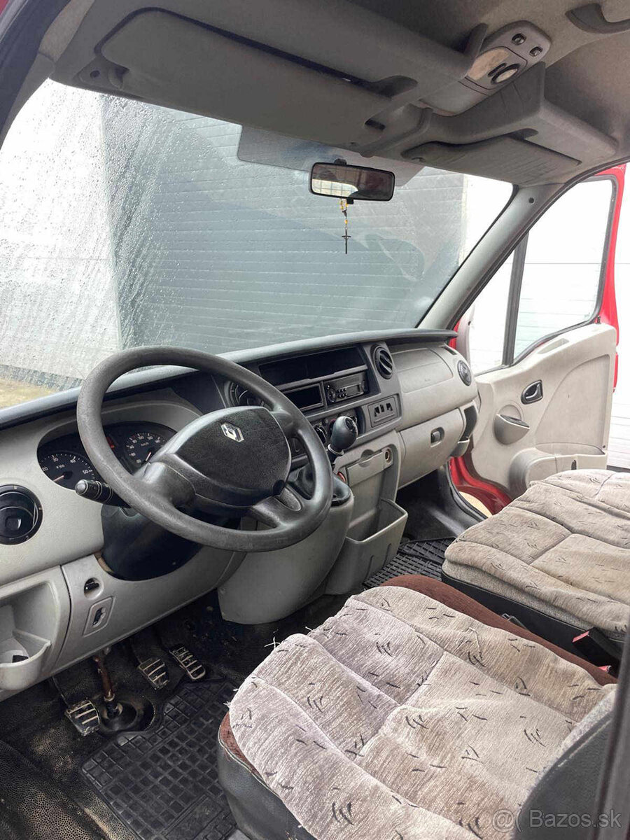 Renault Master vyklápač 2.5 dCi 88kW 7miest - 6