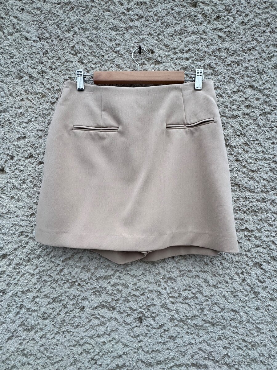 SET: zelený +béžový - 6