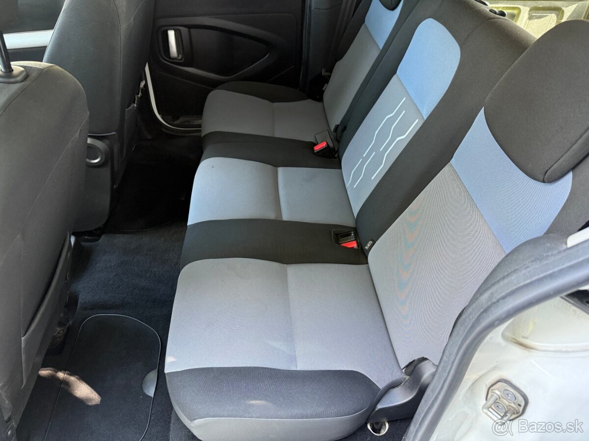 Predám Peugeot Partner Tepee 1,6 HDi, 73kW - 6