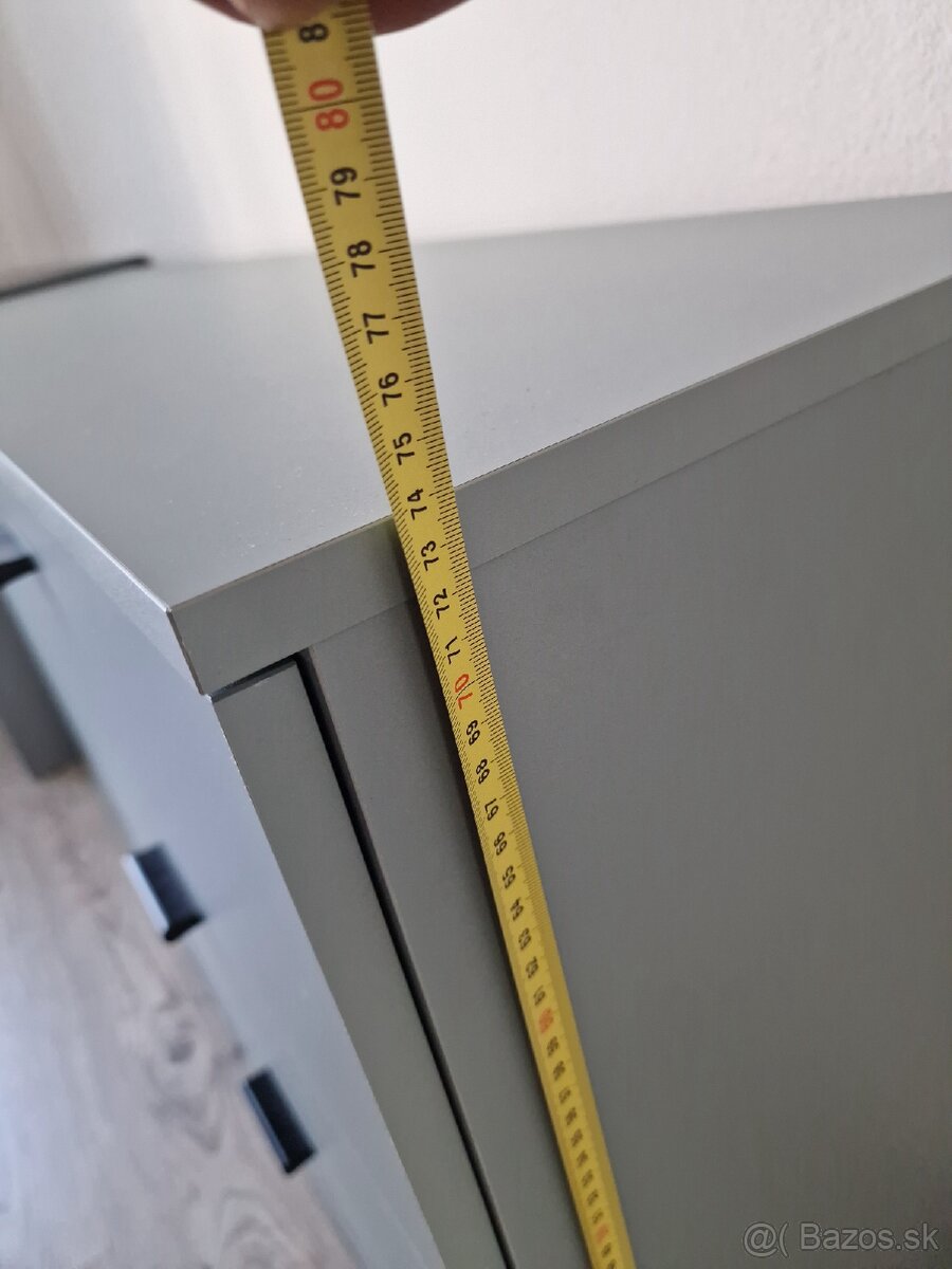 Predáme štýlovu komodu Caroline - 6