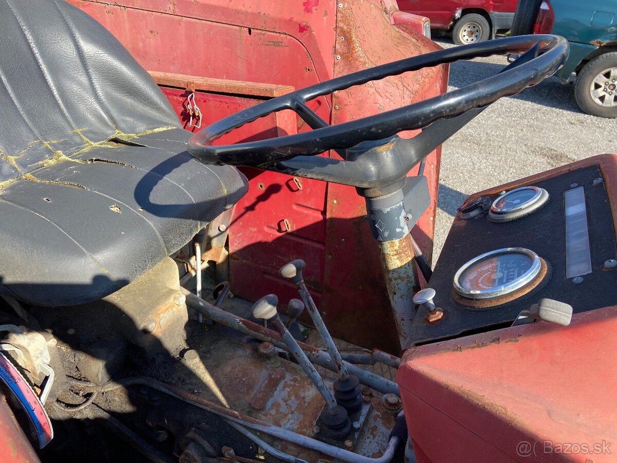 STEYR 760 Traktor Veterán - 6