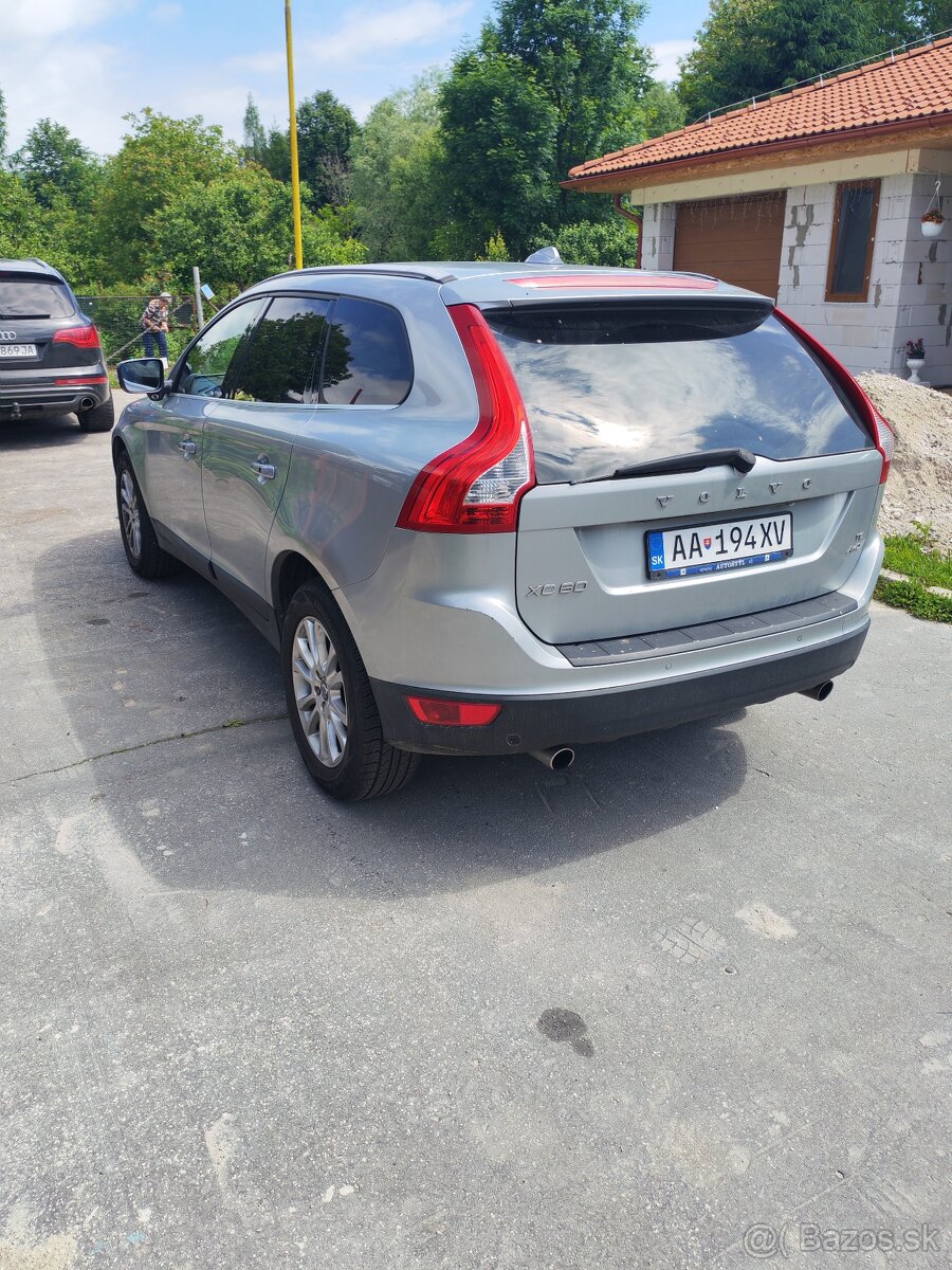 Volvo XC60 T6 210kw - 6