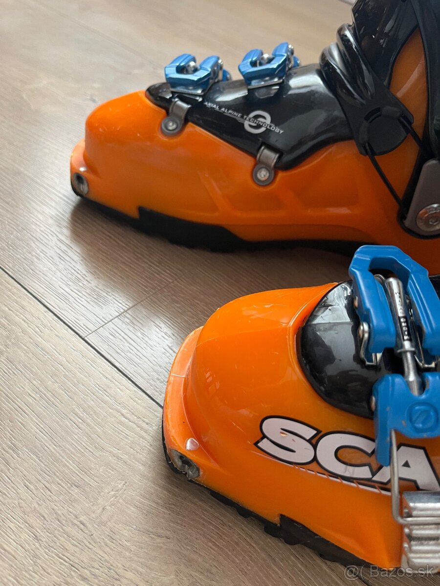 SCARPA lyžiarky 255- orange/black/blue - 6