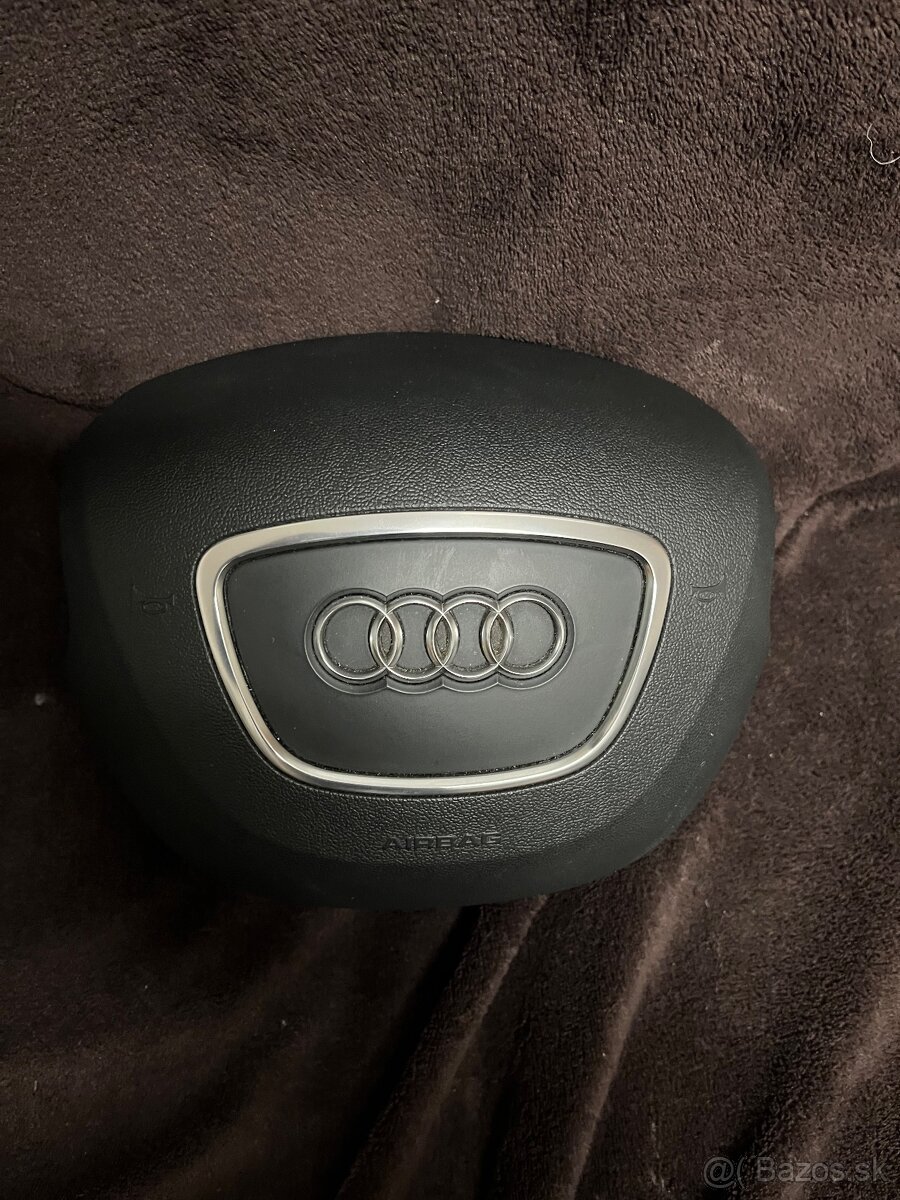 Volant Audi a4 b8 - 6