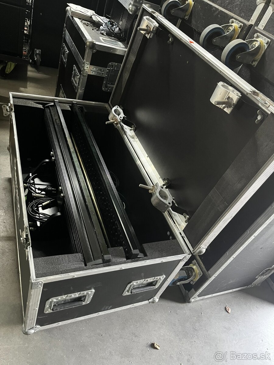 Kvant RGB Led wash linear IP - 6