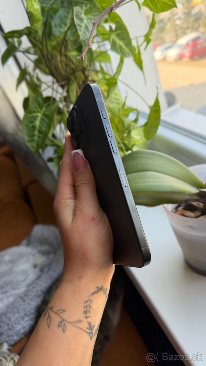 Apple IPhone 16 pro max 256GB/ black - 6
