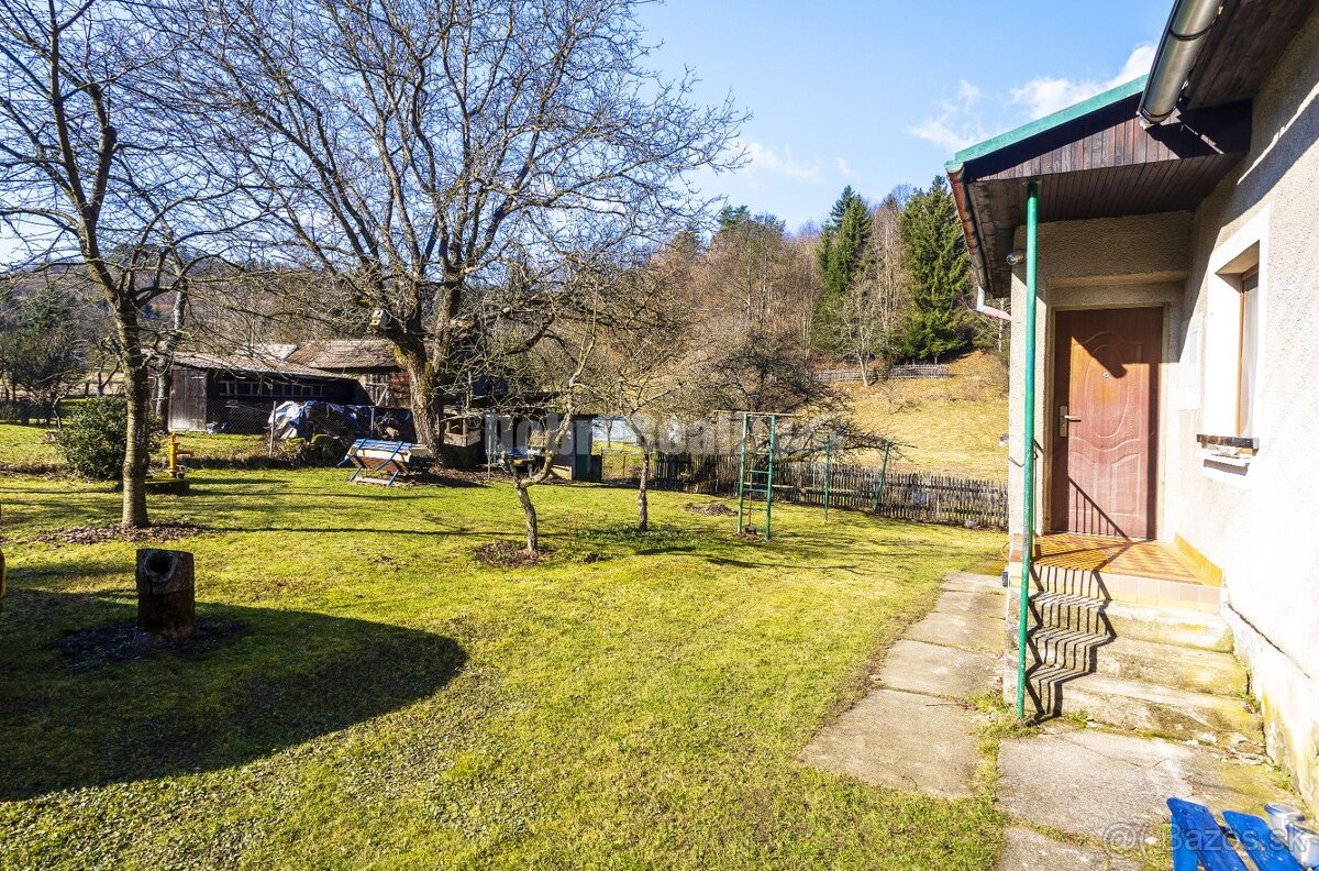 PREDAJ Rodinný dom s veľkým pozemkom a vlastnou studňou, Skl - 6