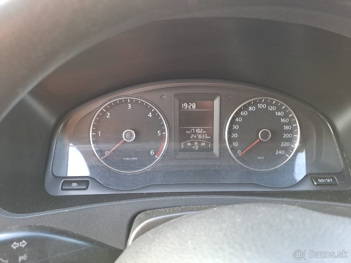 VW Transporter T5 - 6