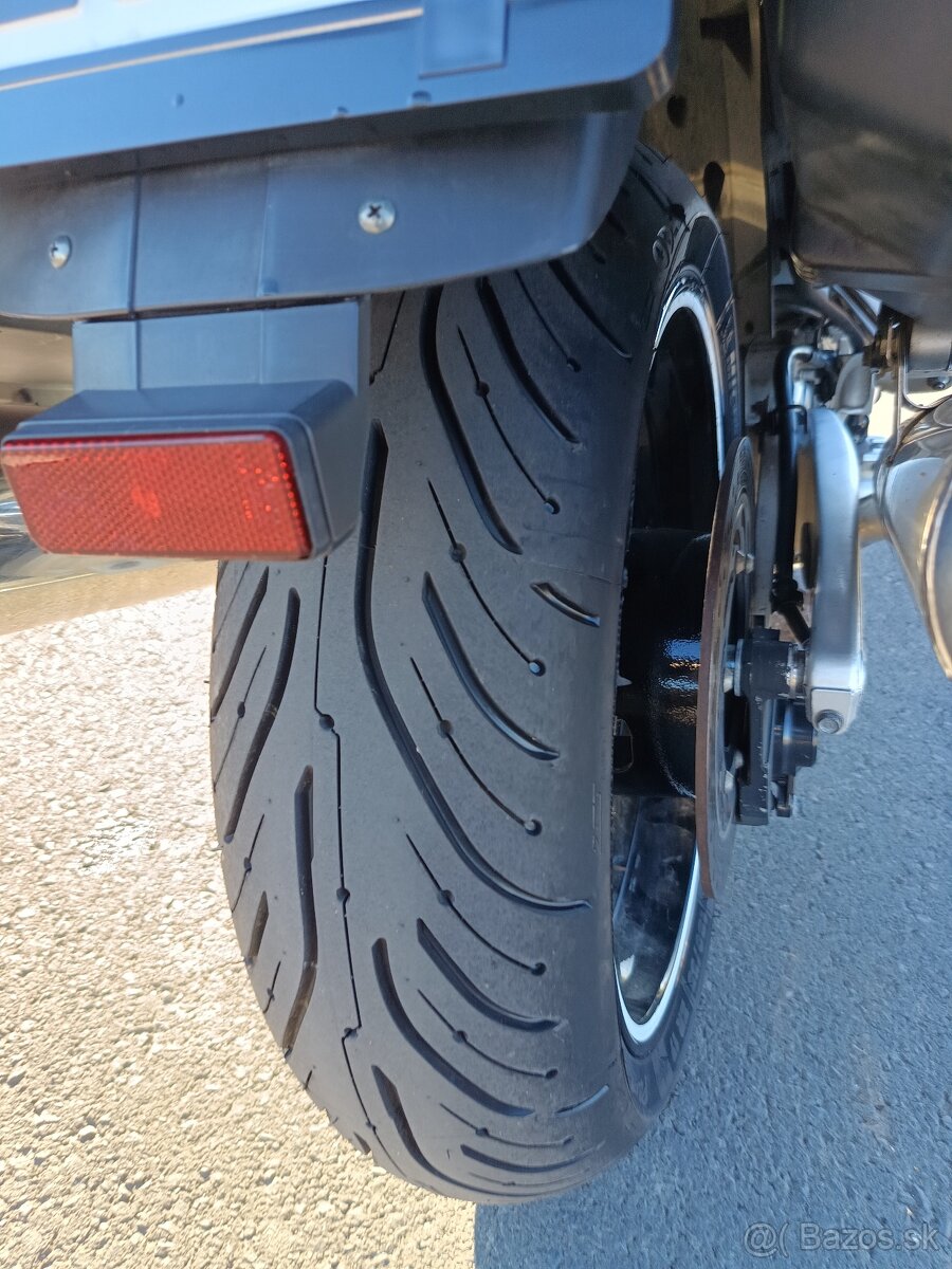 Yamaha FJR 1300 2002 - 6