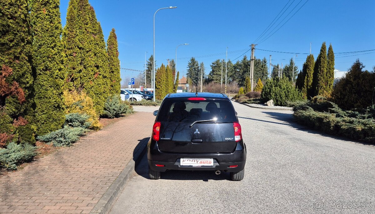 Mitsubishi Colt benzín Automat rv.06/2011 - 6