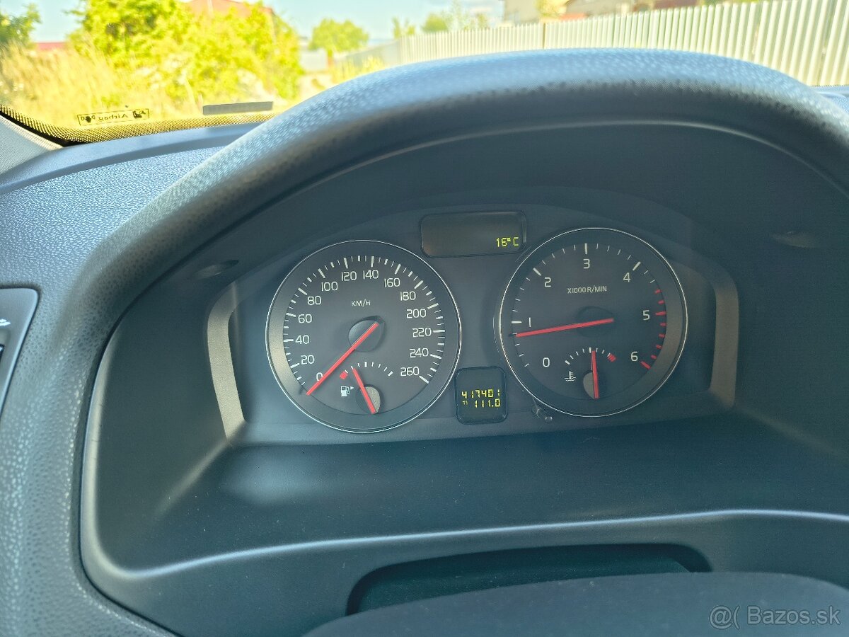 Volvo v50/ford focus combi - 6