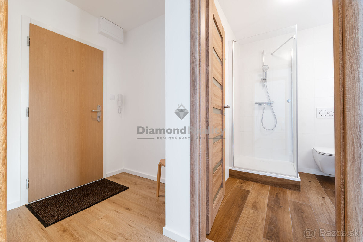 Krásny svetlý zrekonštruovaný 1-izbový byt - Trieda SNP - 6