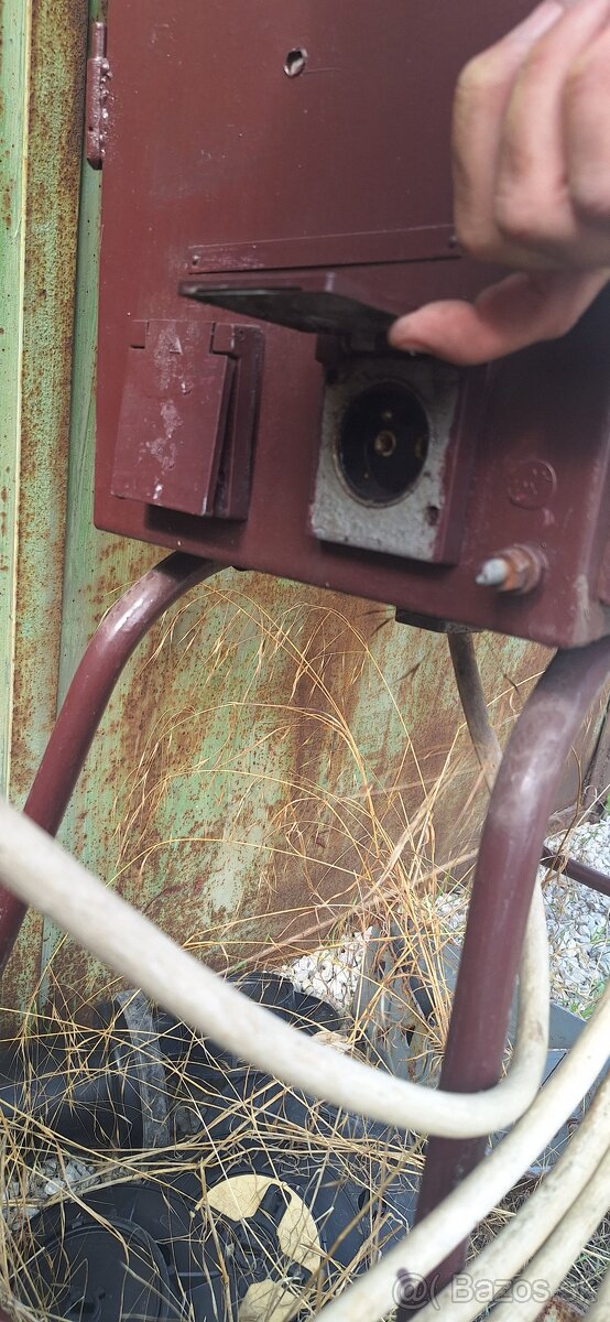 Elektricky rozvadzac - 6