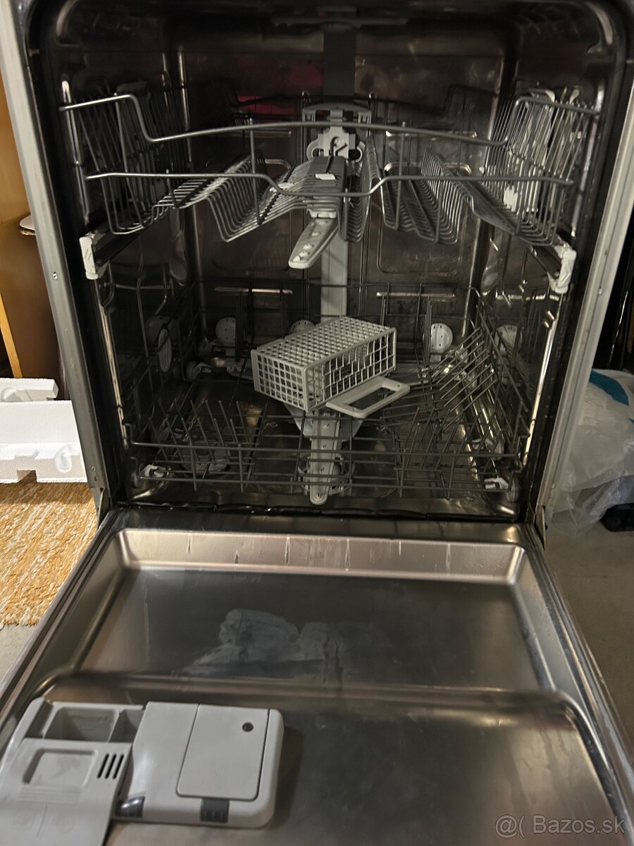 Predam umývačku riadu - 6