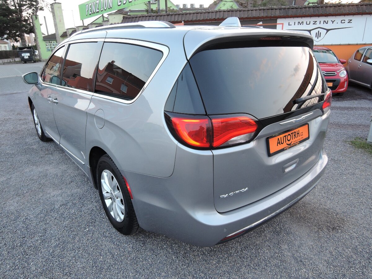 Chrysler Pacifica, 3,6 V6 Aut. StownGo Kůže 7míst - 6