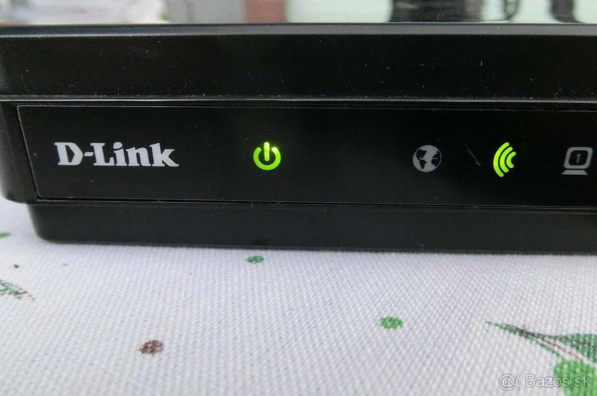 Router D-Link DIR-600 . - 6