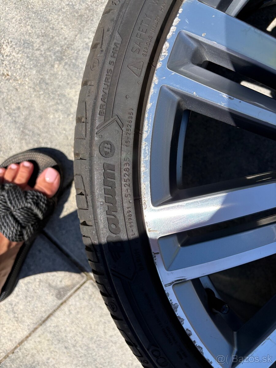 5x112 r19 model luxor. Pre golf. Touran - 6
