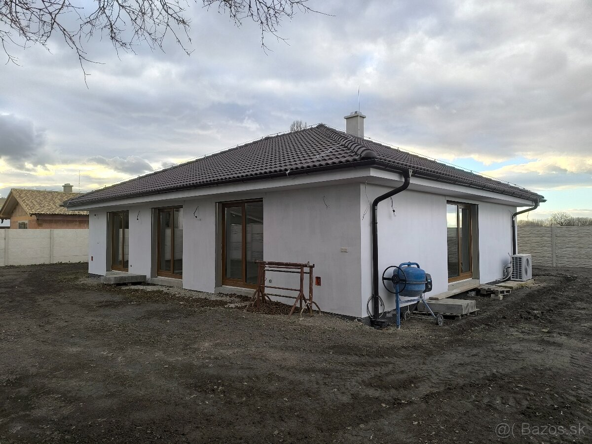 4 izbový rodinný dom, pozemok 942 m2 – 35 min. od centra BA - 6