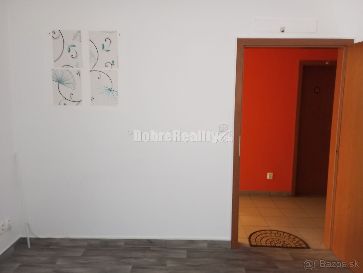 Podnikateľské priestory v srdci Šale na prenájom - 6