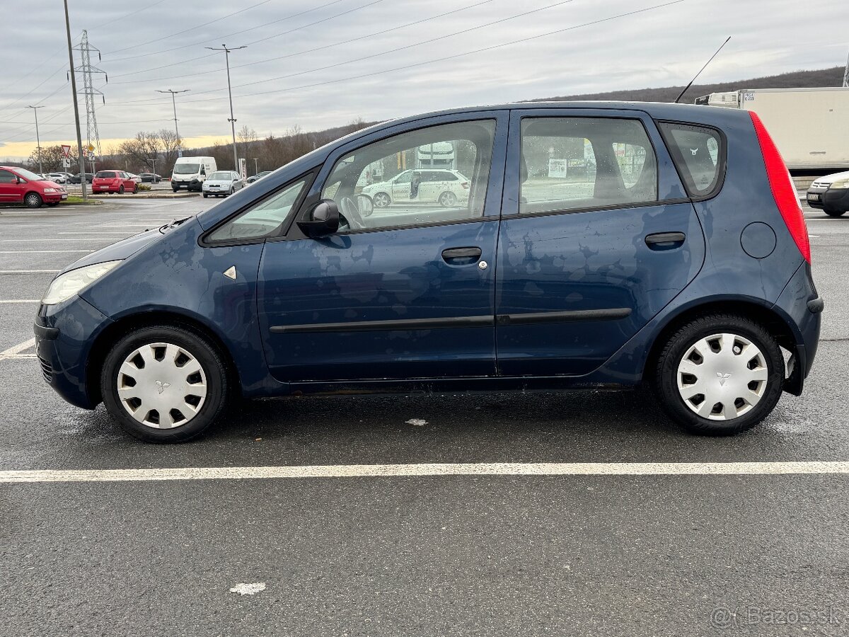Mitsubishi Colt 1.1 - 6