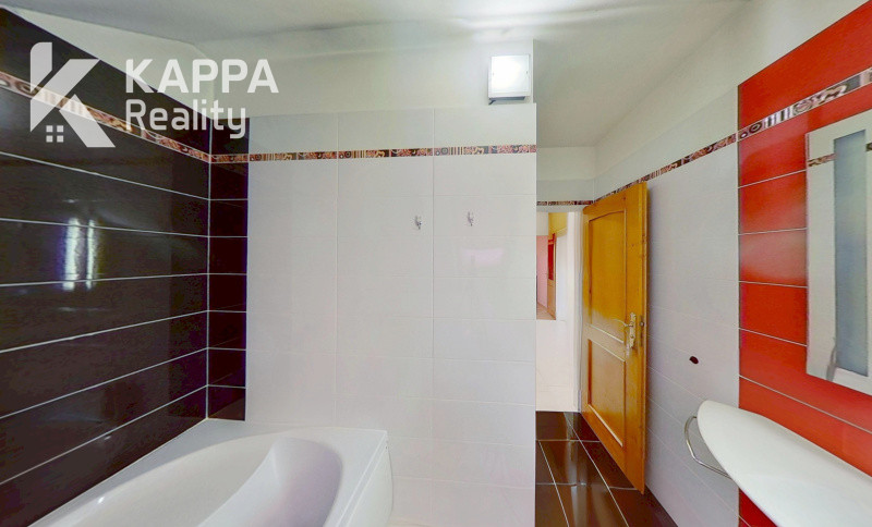 Veľký 3 izbový byt | 81 m2 | Nová Dubnica, P.O. Hviezdoslava - 6