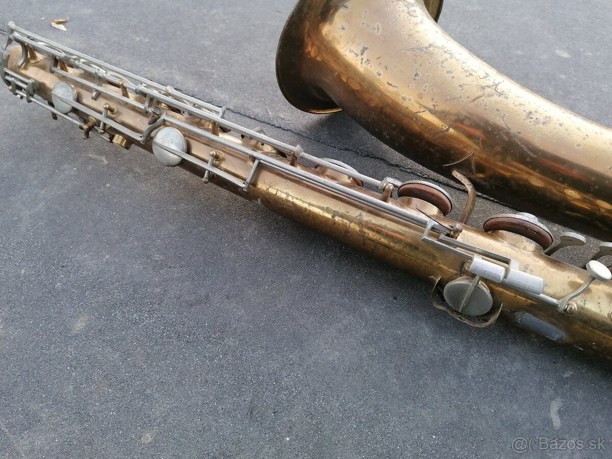 Predám starožitný saxofón Santoni Giglio Pare - 6