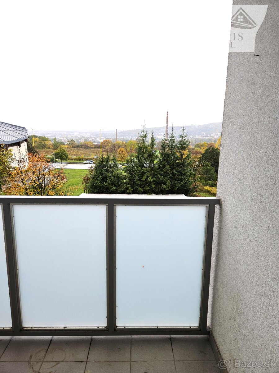 ŤAHANOVCE - 4 izbový byt 80 m2, Budapeštianska - 6