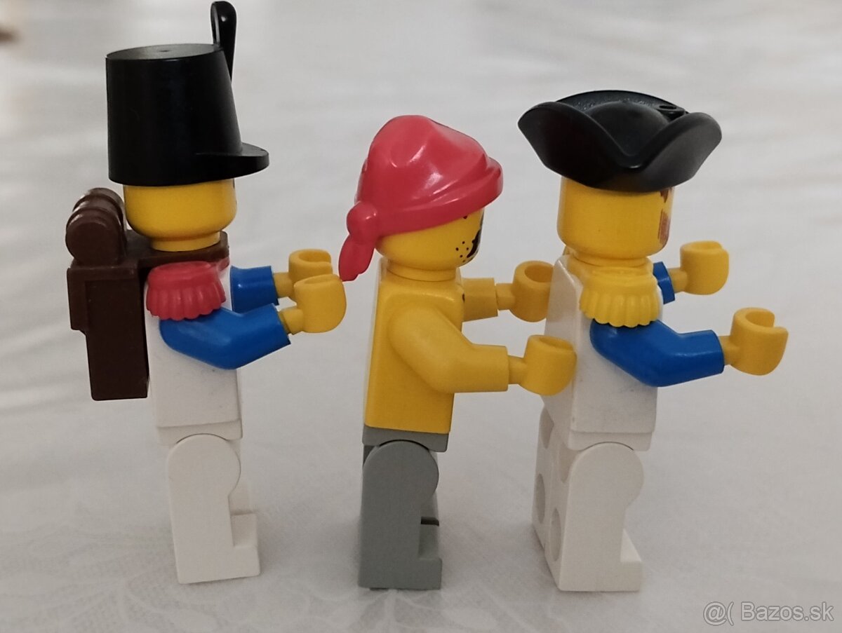 LEGO Pirates 6259 Broadside's Brig - 6