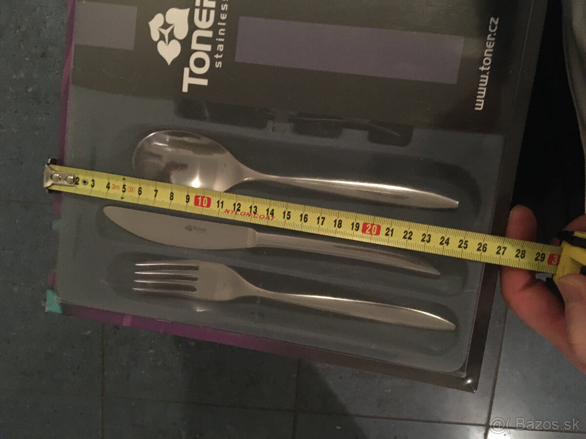 Predám nový (nerozbalený) jedálenský nerezový príbor TONER r - 6