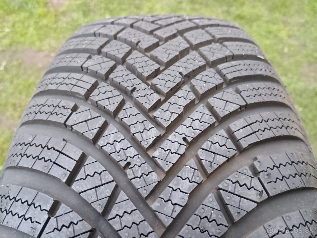 Zimné pneu Hankook, 205/65 R16 - 6