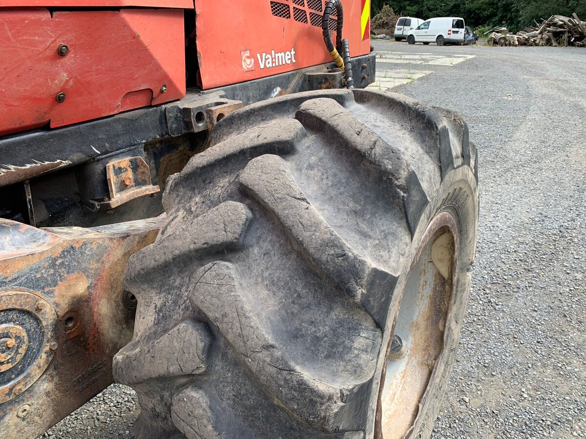 Vyvážečka VALMET 860.3 - 6