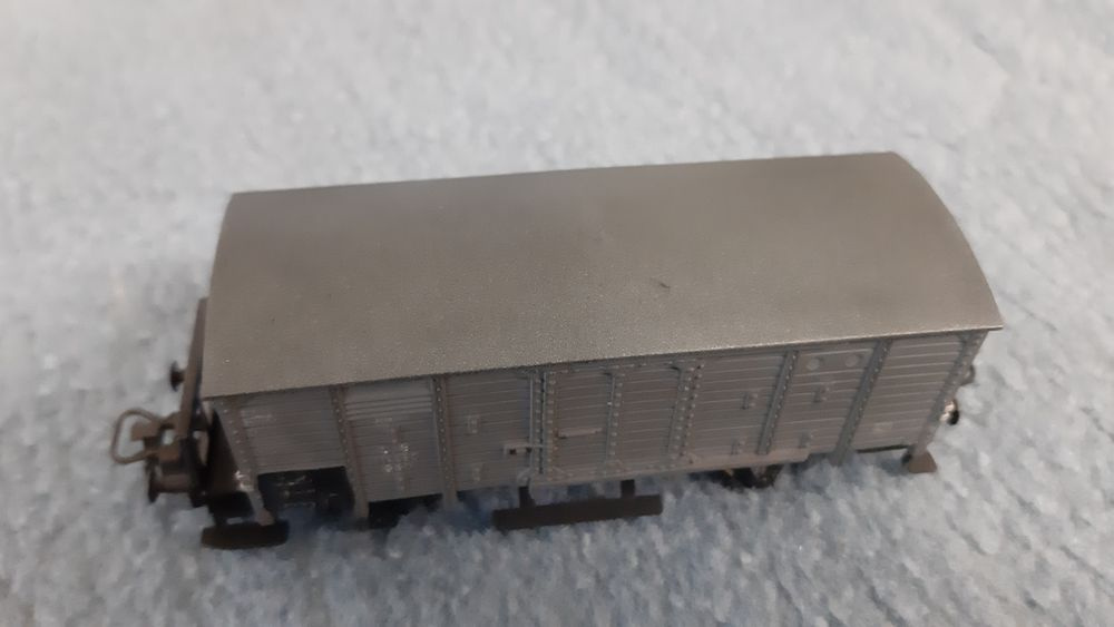 Vláčiky - model krytého vozňa Fleischmann H0 - 6