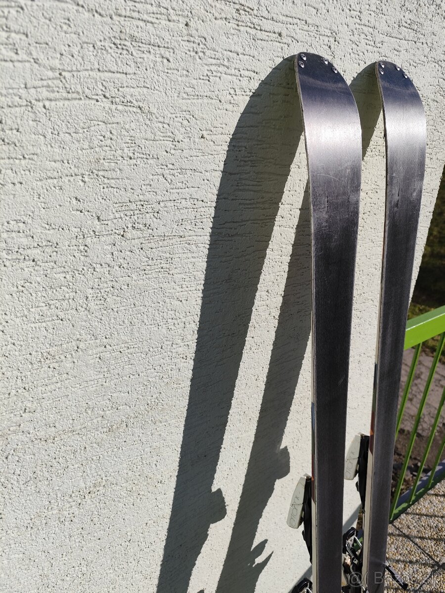Predám dámske lyže ATOMIC 158cm - 6