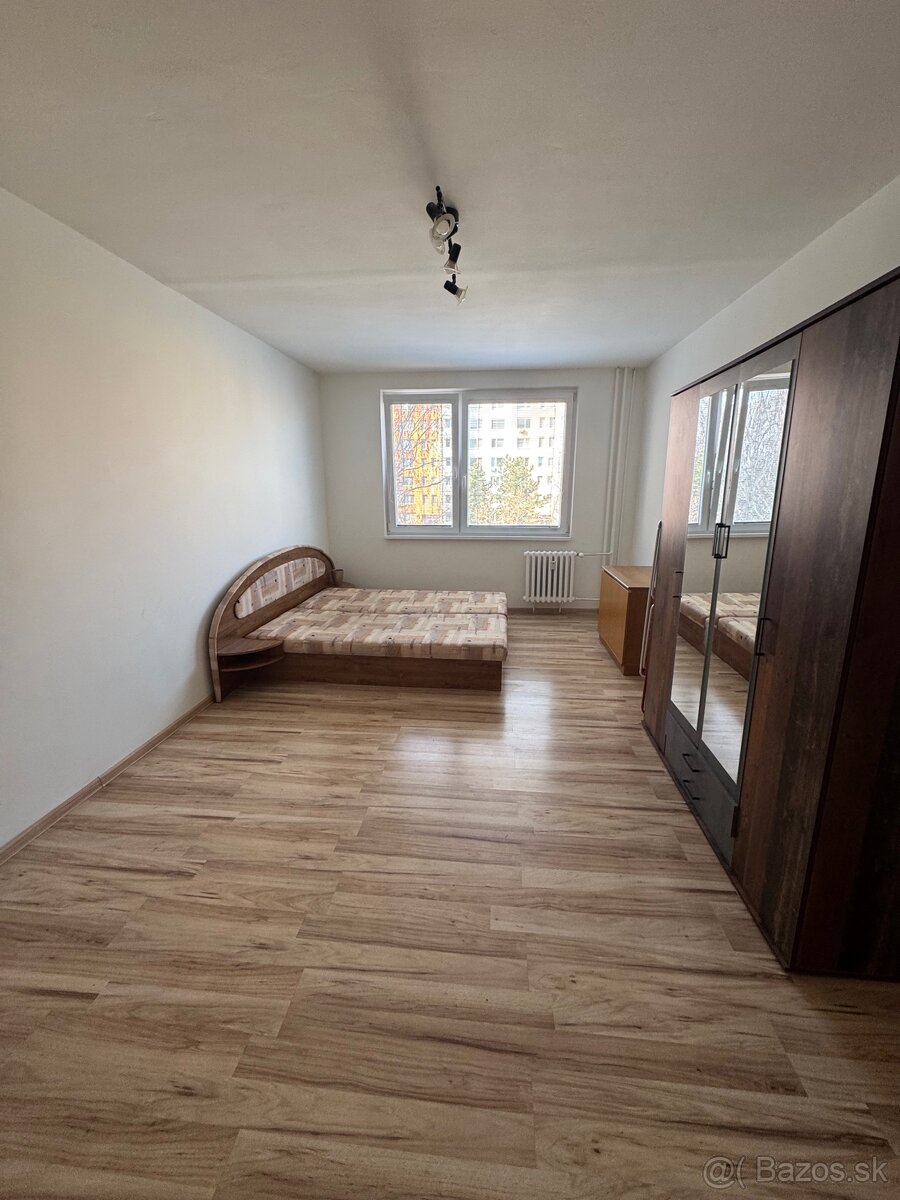 PRENÁJOM 2-i byt Sereď - 6