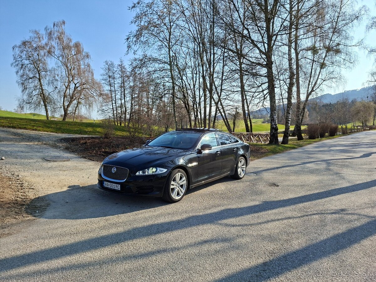 Jaguar XJ 3d - 6