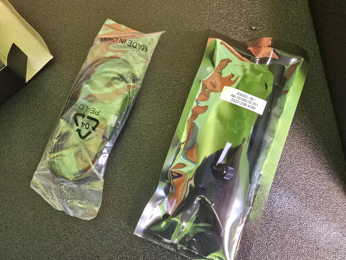 Krabica a antisag bracket od RTX 4090 kariet - 6