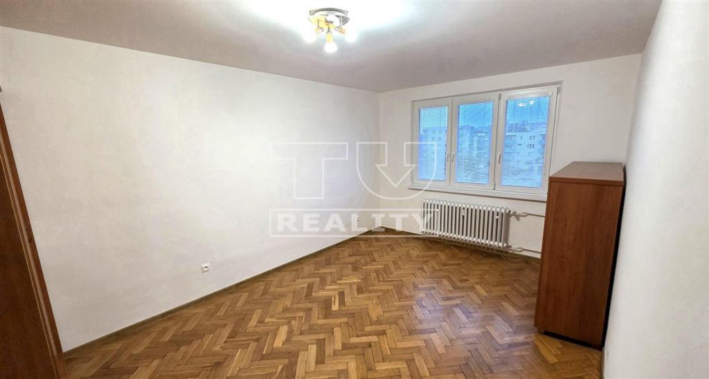 2 IZBOVÝ BYT, ŽILINA-HLINY 3, UL. KOMENSKÉHO,... - 6