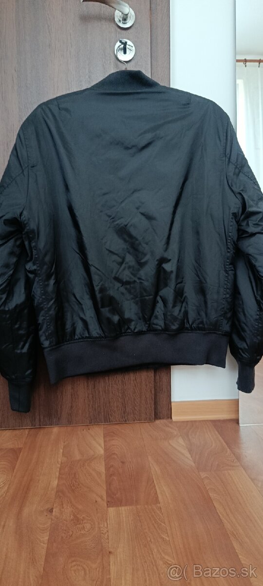 Zelená a čierna bombera Urban Classics - 6