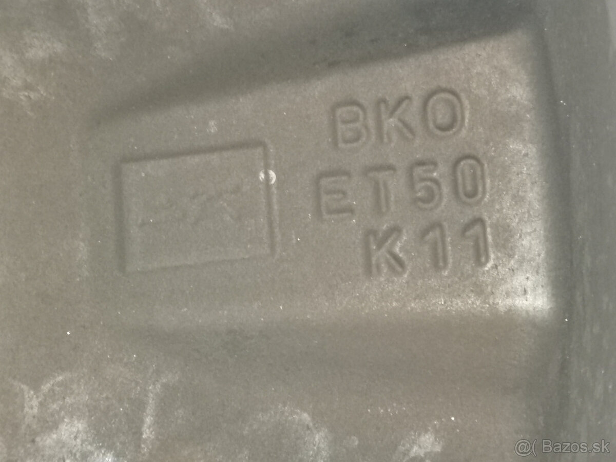 Suzuki Vitara - orig. 17" alu disky - 6