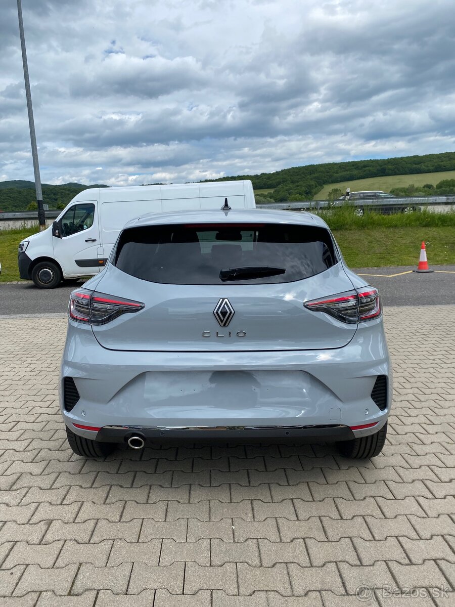 Renault Clio 1.0 TCe 90 Techno - 6