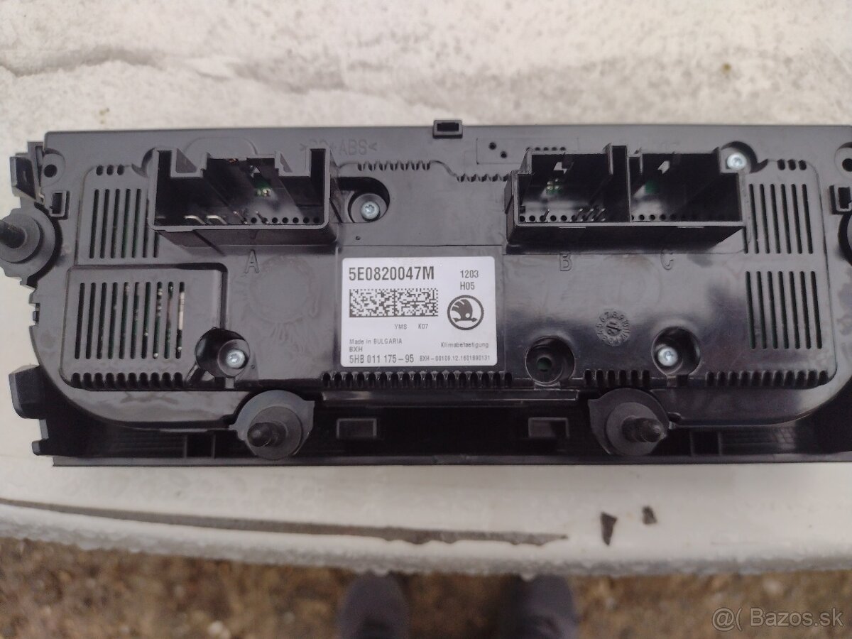 Ovládanie a rádia Octavia 3 - 6